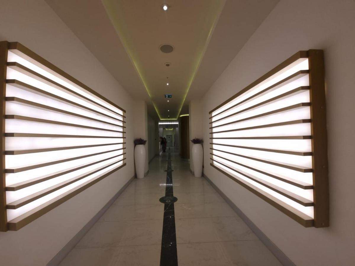Batumi Orbi City Apart Hotel Exteriör bild